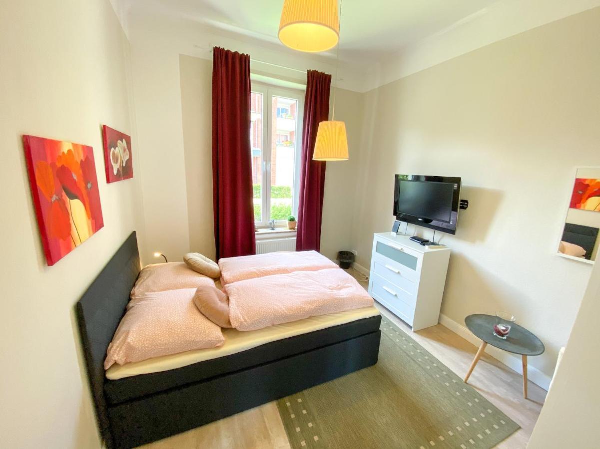 Villa Hanseart Luebeck - Privatzimmer In Zentraler Lage Экстерьер фото