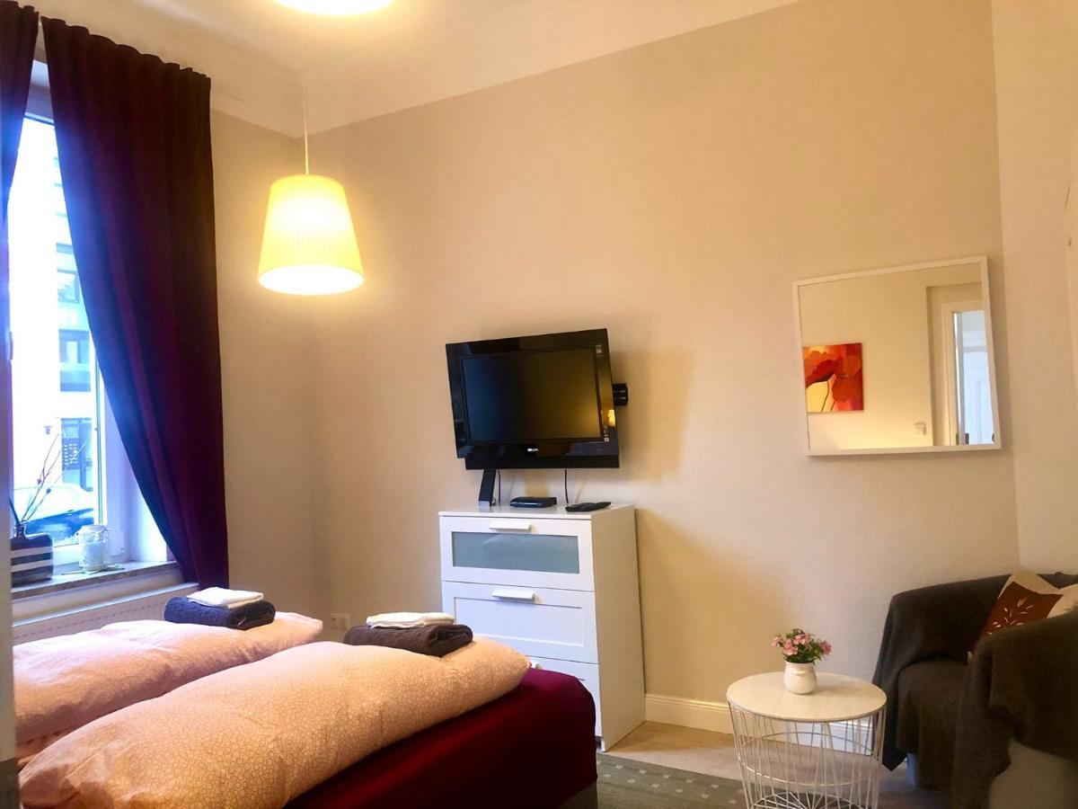 Villa Hanseart Luebeck - Privatzimmer In Zentraler Lage Экстерьер фото